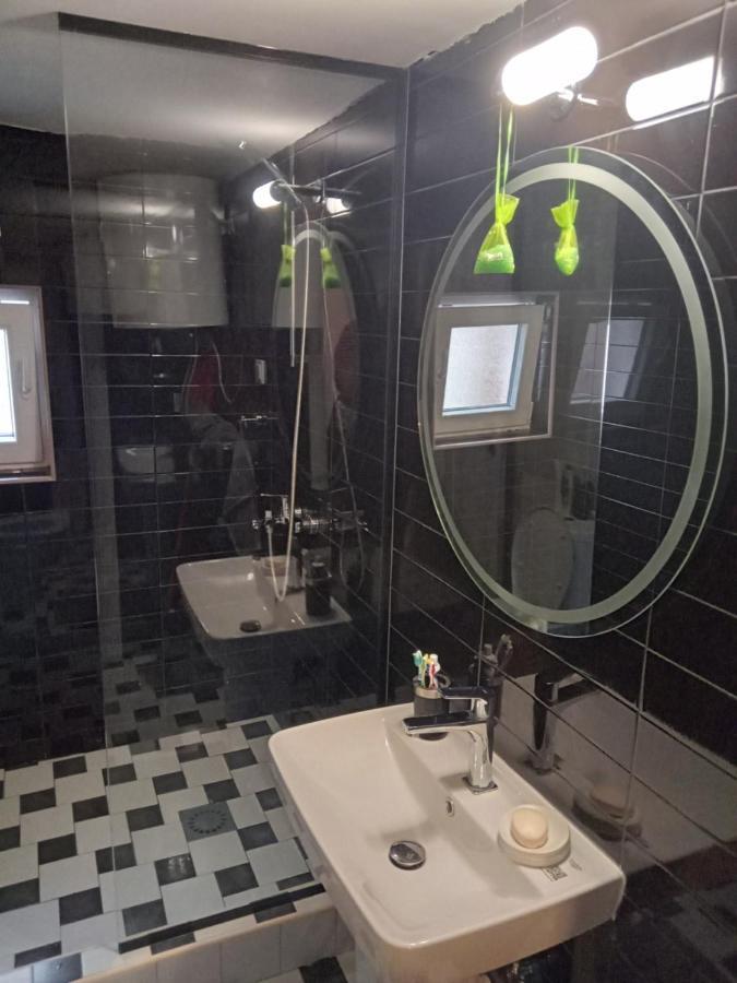 Stan Natasa Apartment Budva