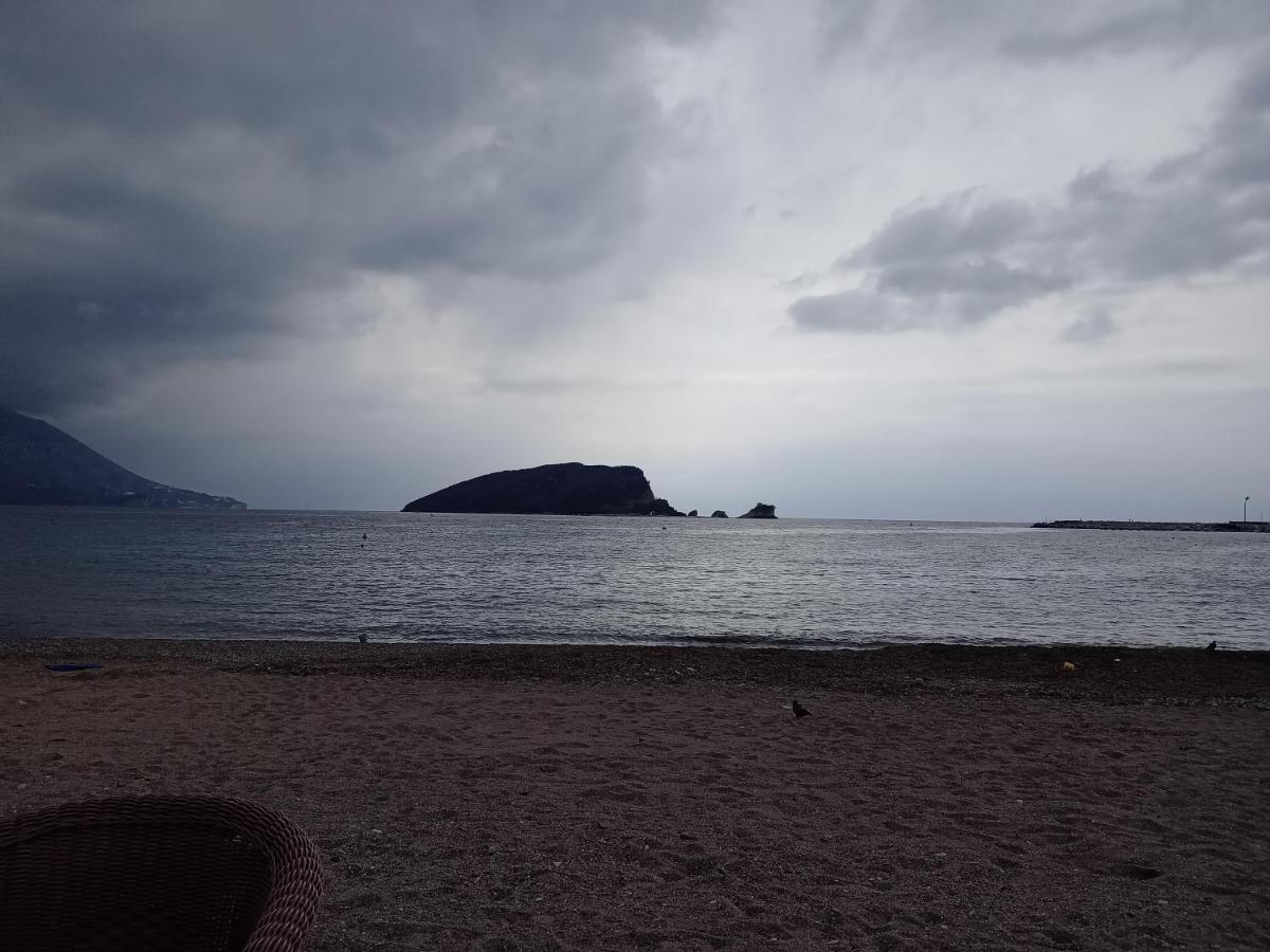 Stan Natasa Apartment Budva